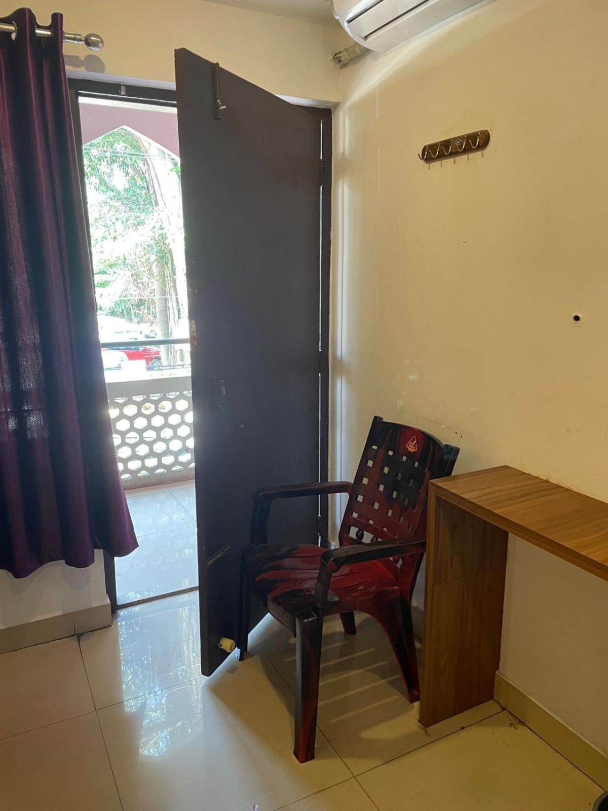 Plaza Tourist Home Kannur Exteriör bild